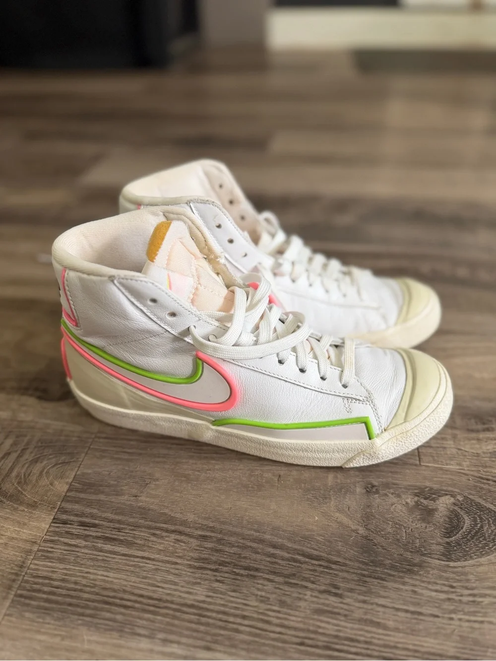 Nike White Interior Canvas Sneaker